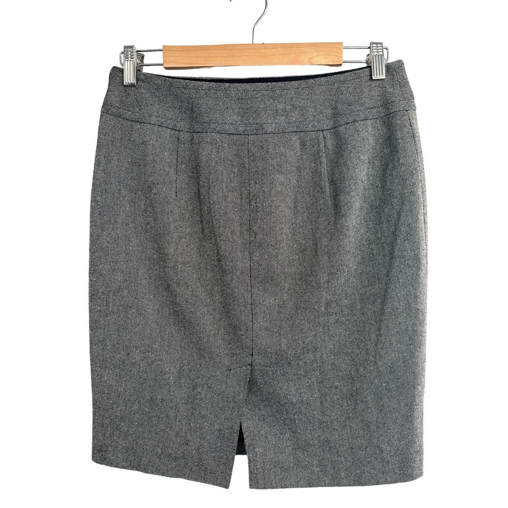 The Limited Collection Black A Line Skirt Size 4 - Picture 2 of 16